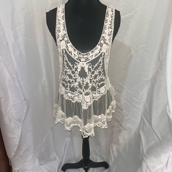 Tops - Crochet Lace Beach coverup or tank top